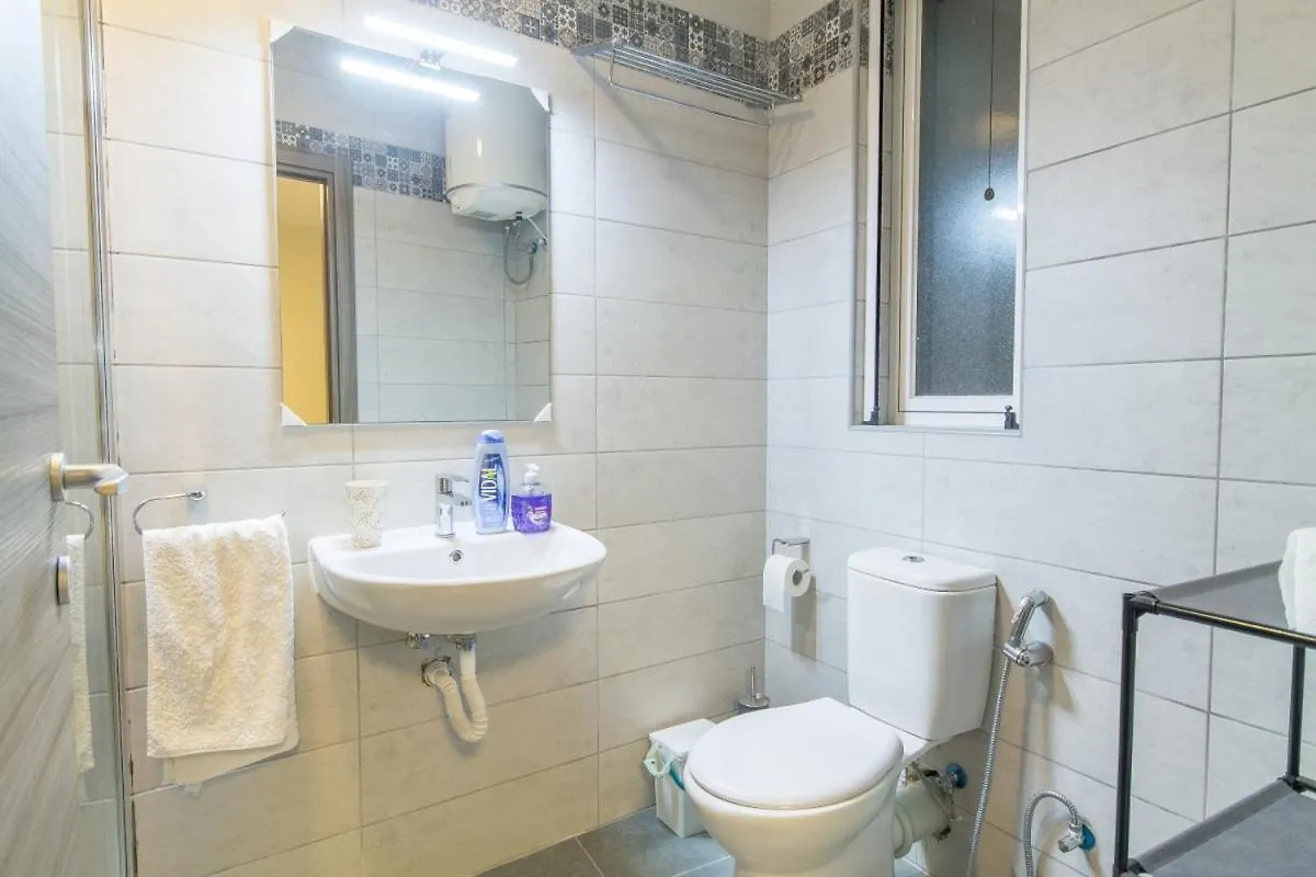 Bright & Modern 2-Bedroom, 4Th Floor Apartment In Gzira, Malta Malta